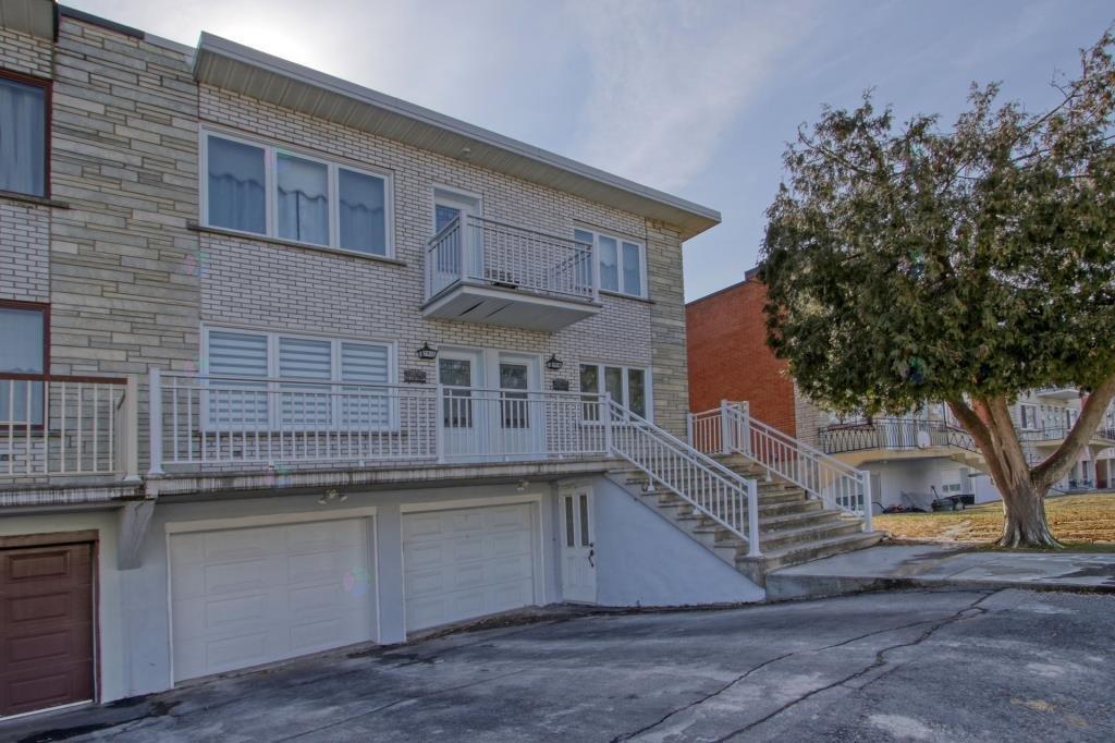 7912 Rue Thelma
