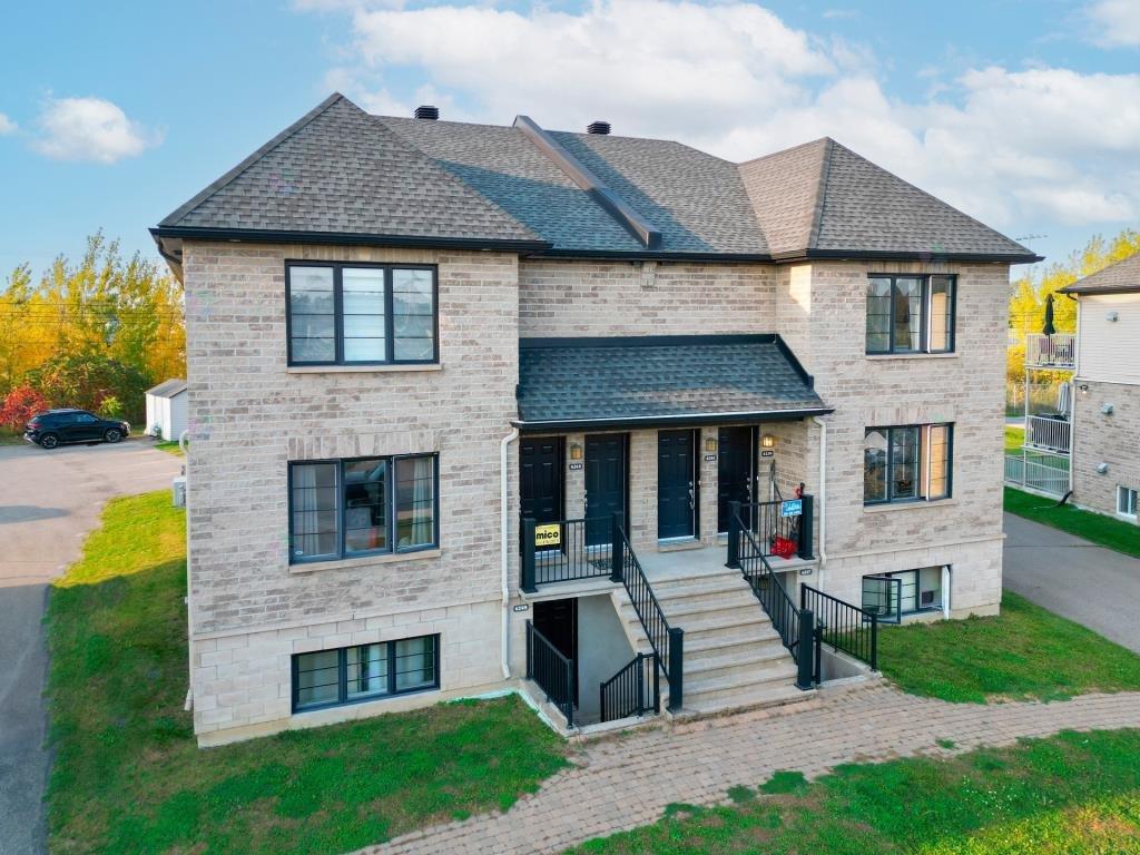 4279 Rue Bertin