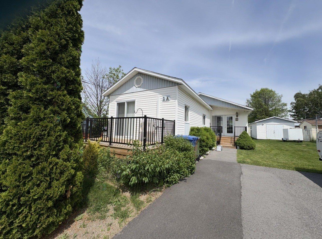 1A 27e Avenue