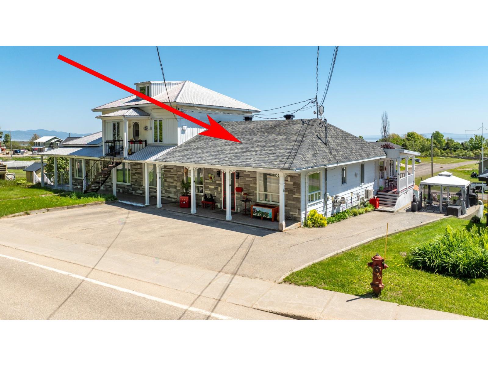 1047 Rue Principale