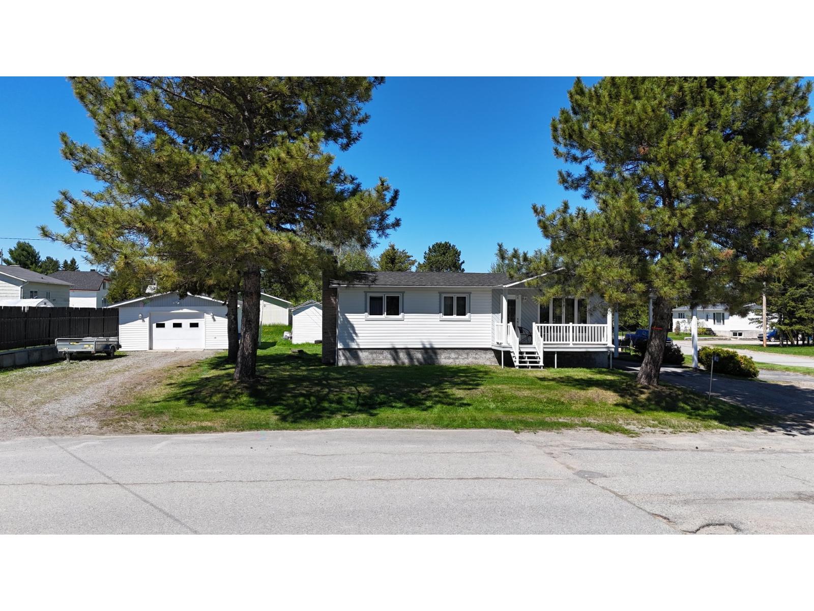 41 Rue Sylvio-Langlois