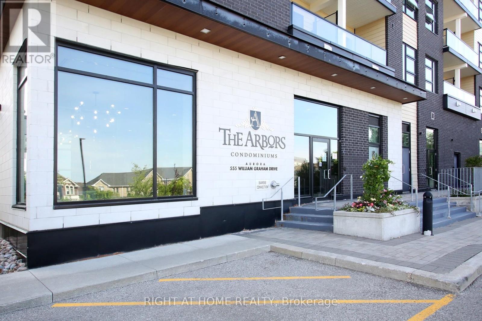436 - 555 WILLIAM GRAHAM DRIVE