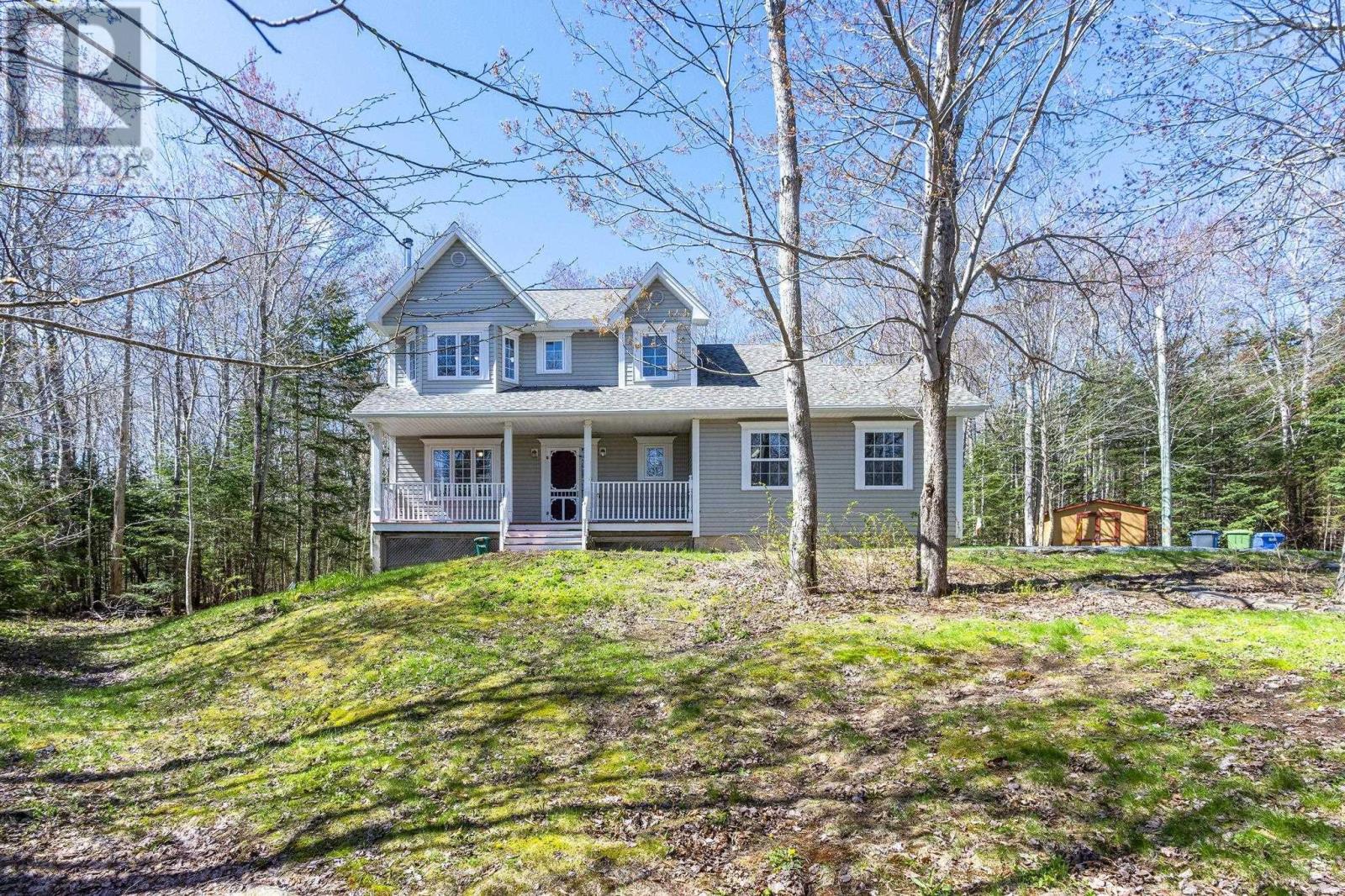255 Sandwick Drive, Hammonds Plains, Nova Scotia B4B1W1