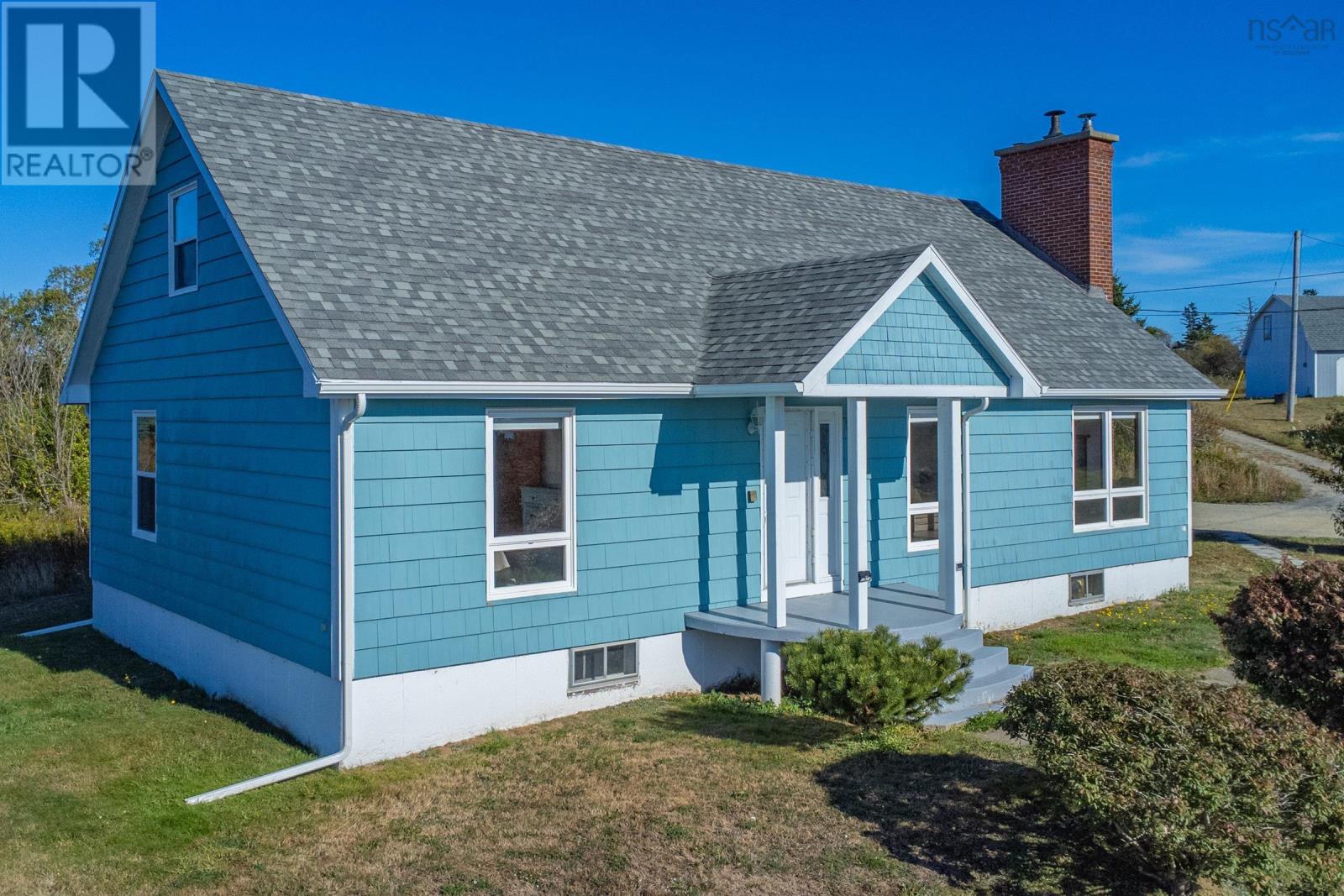 Lycee　意志　KR For sale: 5956 Highway 1, Mavillette, Nova Scotia B5A5B3