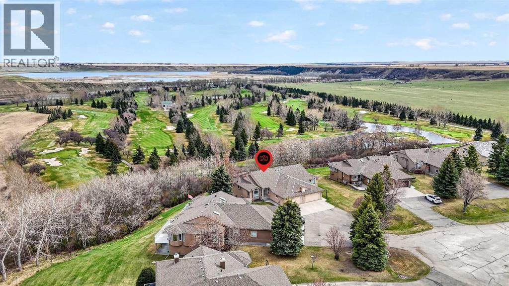 Duplex for Sale in 44 Cottonwood Boulevard|Rural Foothills County, Alberta T1S4W2