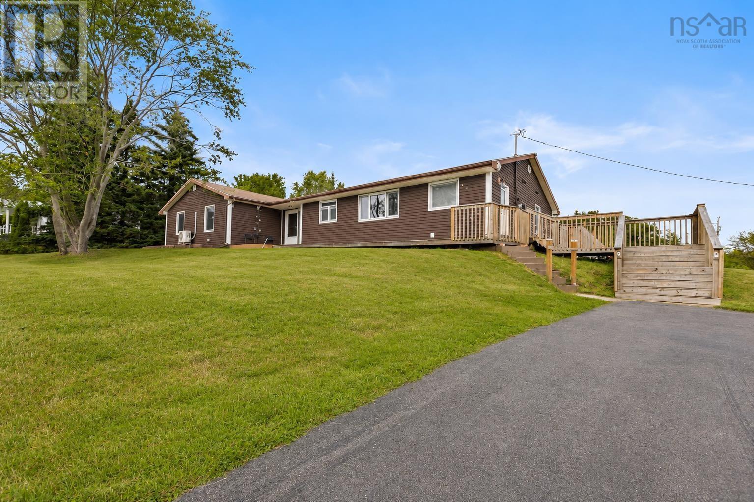 80 Livingstone Road, River Ryan, Nova Scotia B1H5R4