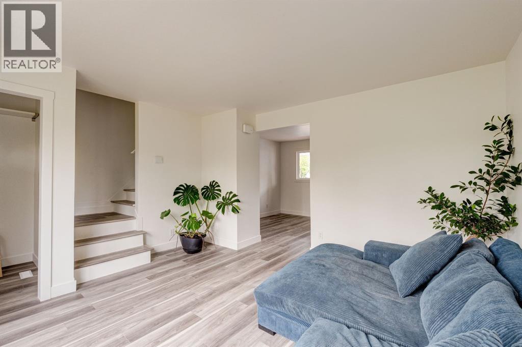 卡尔加里Killarney核心地段 2卧1卫精品联排别墅 - 16