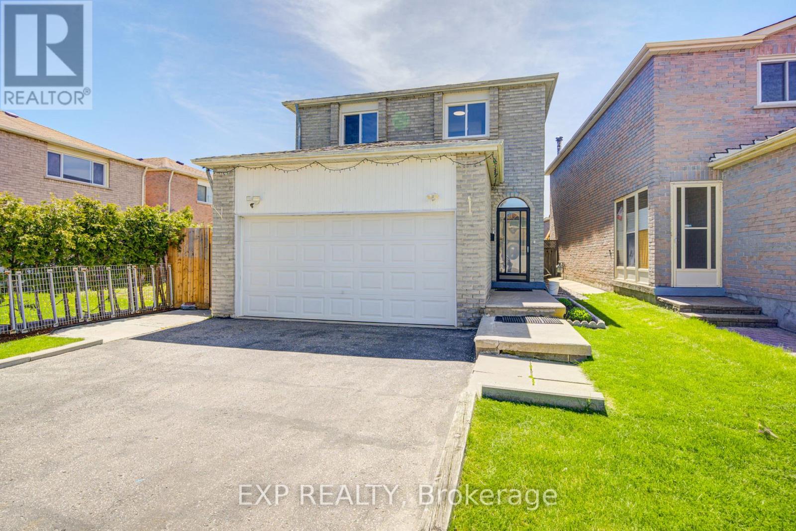 For sale: 66 PAGE CRESCENT, Markham (Milliken Mills East), Ontario