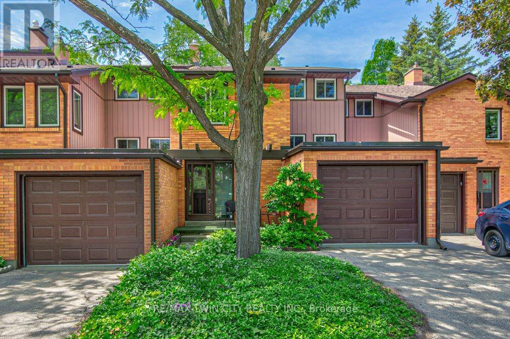 13 - 206 CANDLEWOOD CRESCENT, Waterloo, Ontario N2L5Y9