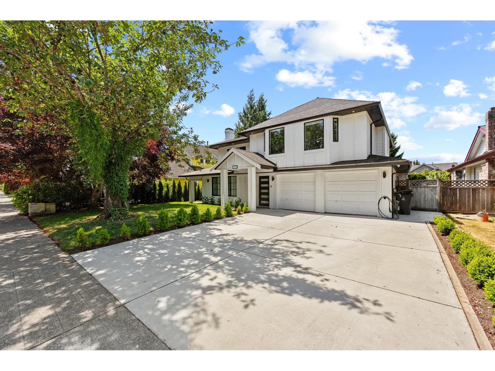 For sale: 1939 144 STREET, Surrey, British Columbia V4A7M6
