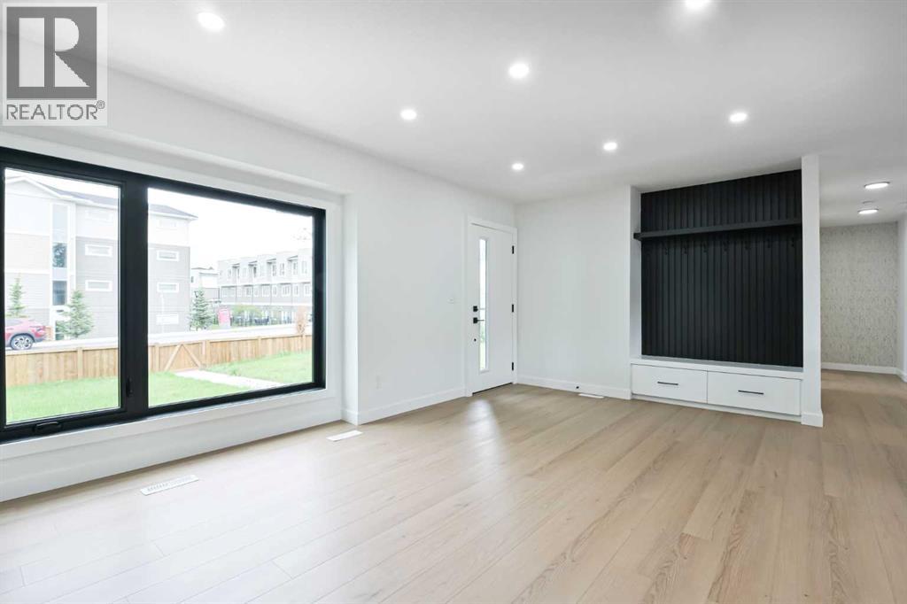 卡尔加里 Glamorgan 全新翻建平层别墅 3卧3卫 带三车库 - 8