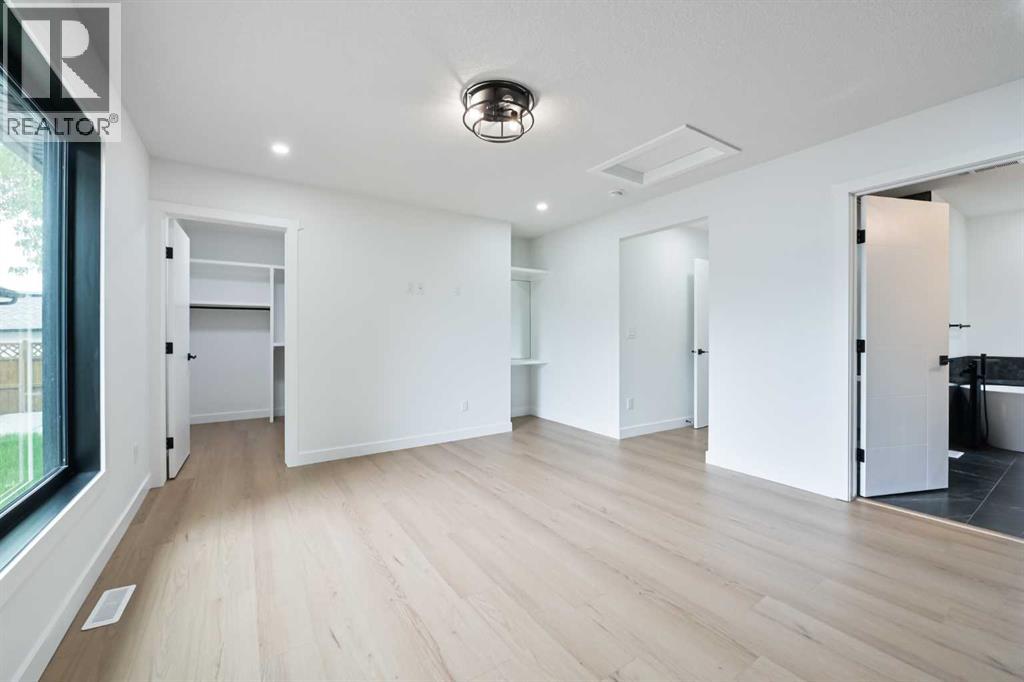 卡尔加里 Glamorgan 全新翻建平层别墅 3卧3卫 带三车库 - 20