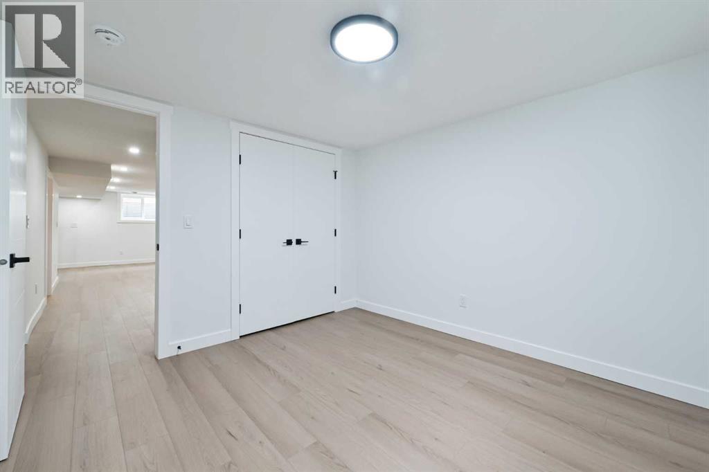 卡尔加里 Glamorgan 全新翻建平层别墅 3卧3卫 带三车库 - 38