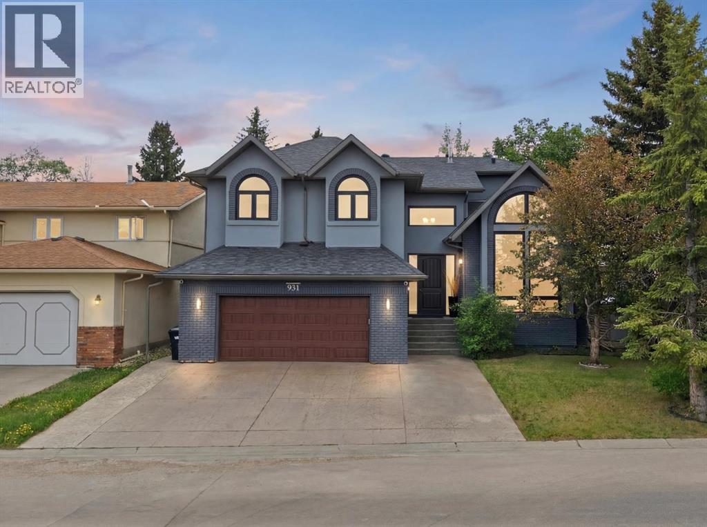 House for Sale in 931 Shawnee Drive SW|Calgary, Alberta T2Y2G8