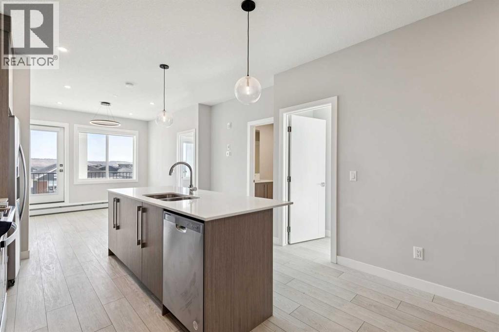 Apartment for Sale in 1305, 111 Wolf Creek Drive SE|Calgary, Alberta T2X5X2 2