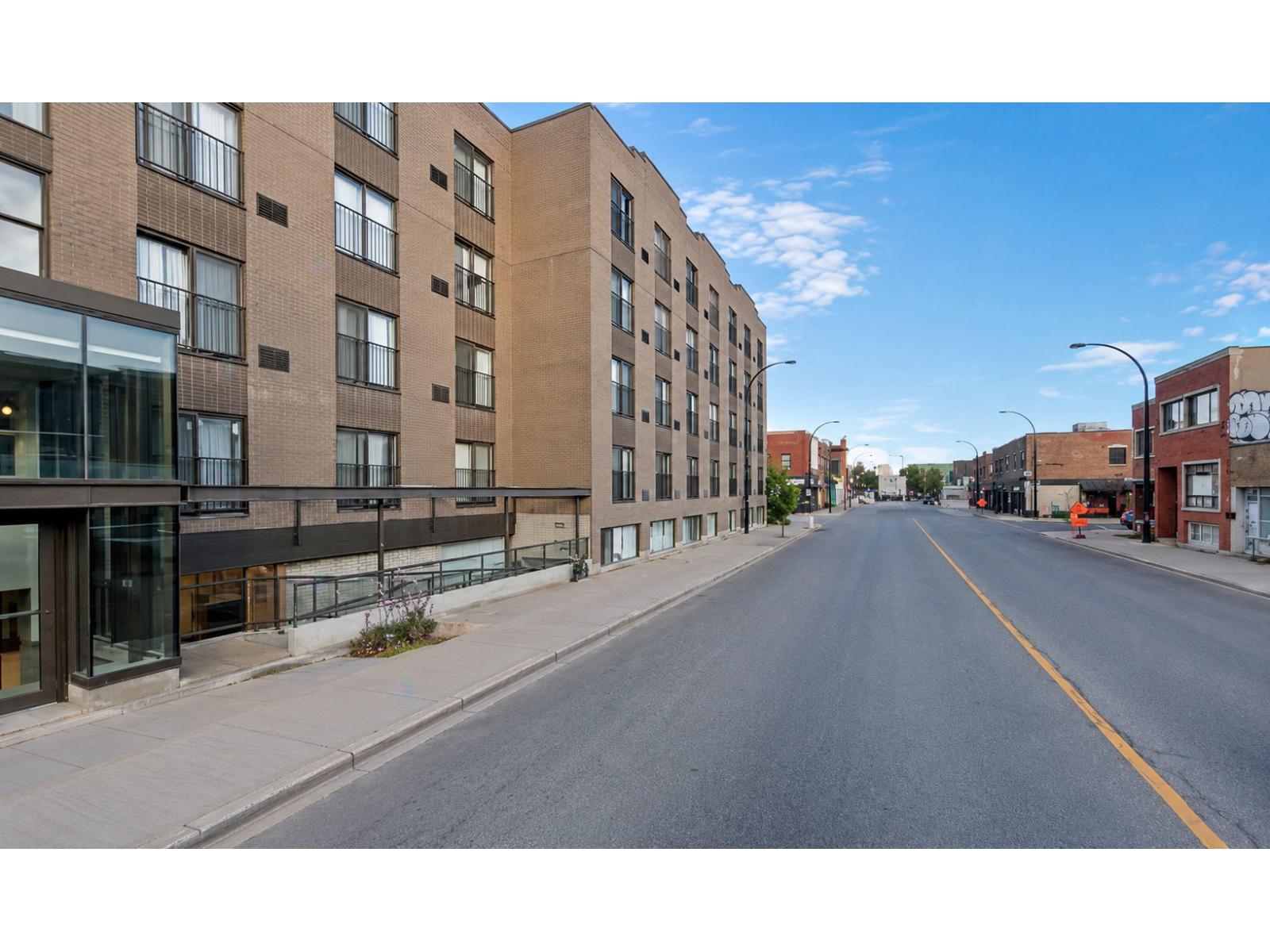5850 Av. Papineau, #413, Montréal (Rosemont/La Petite-Patrie), Quebec H2G3G7