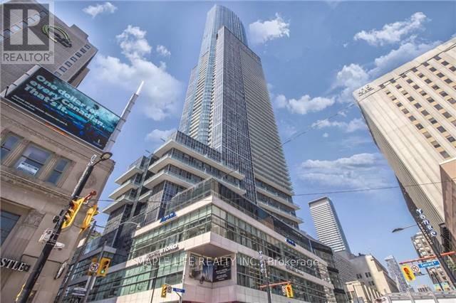 6110 - 388 YONGE STREET