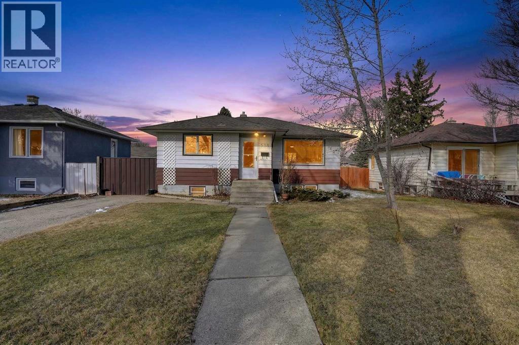 536 21 Street S, Lethbridge, Alberta T1J3K3