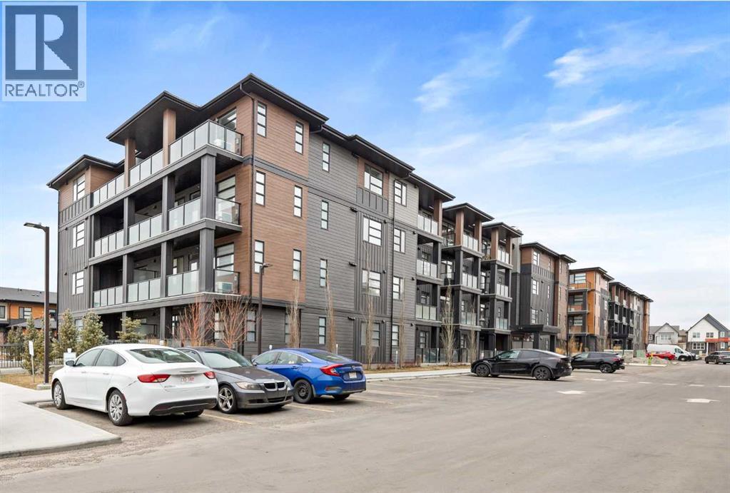 Apartment for Sale in 2305, 55 Lucas Way NW|Calgary, Alberta T3P2C7 2