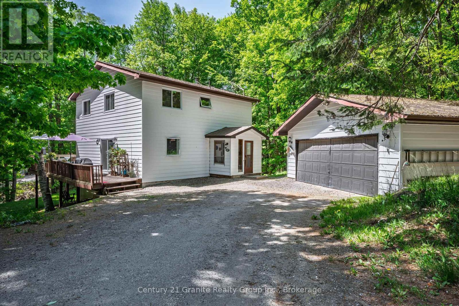 267 RIVERSIDE DRIVE