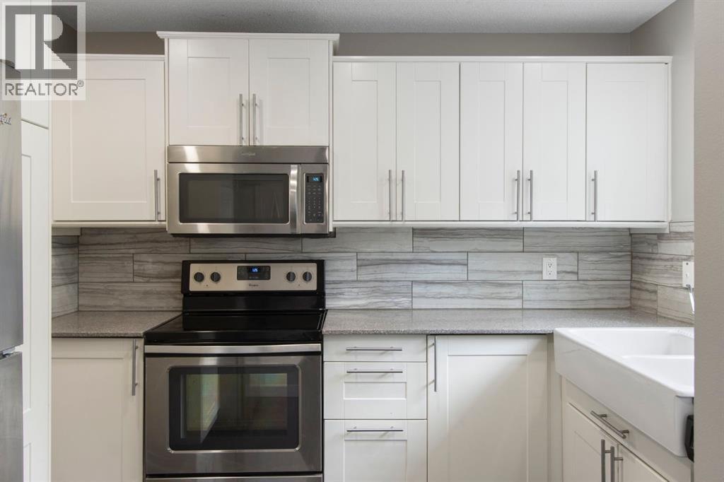 Row / Townhouse for Sale in 36, 219 90 Avenue SE|Calgary, Alberta T2J0A3 4