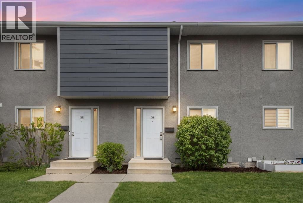 Row / Townhouse for Sale in 36, 219 90 Avenue SE|Calgary, Alberta T2J0A3