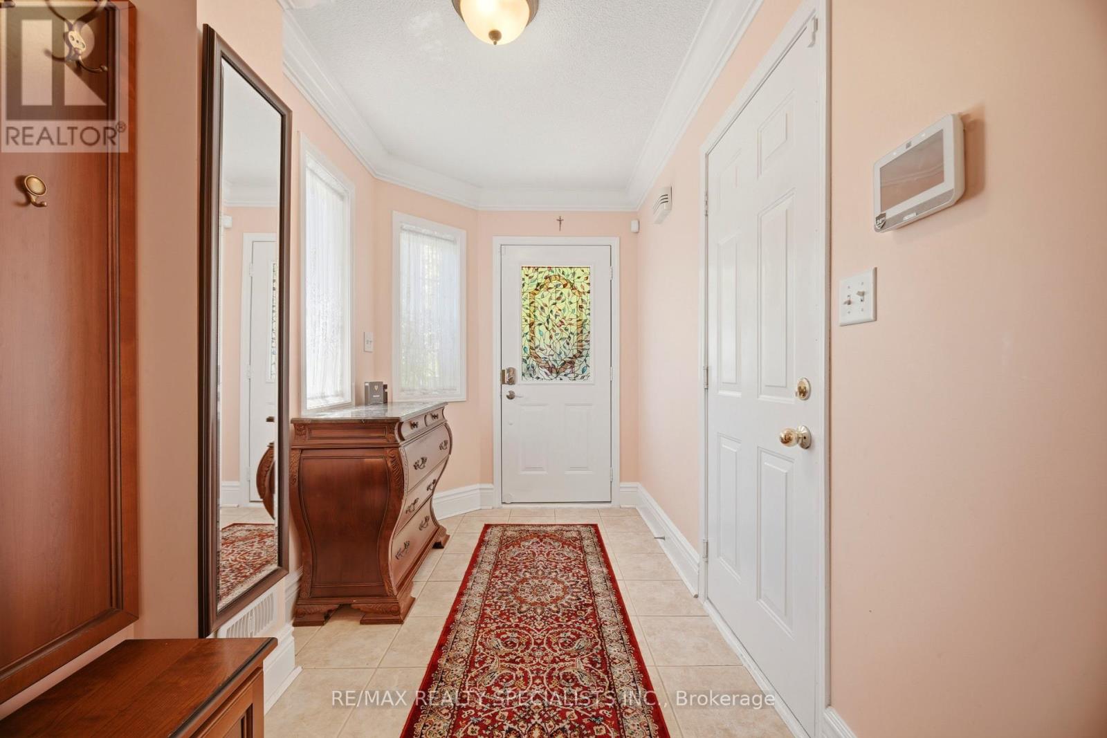 Row / Townhouse for Sale in 1 - 3071 TREADWELLS DRIVE|Mississauga (Applewood), Ontario L4X1L5 3