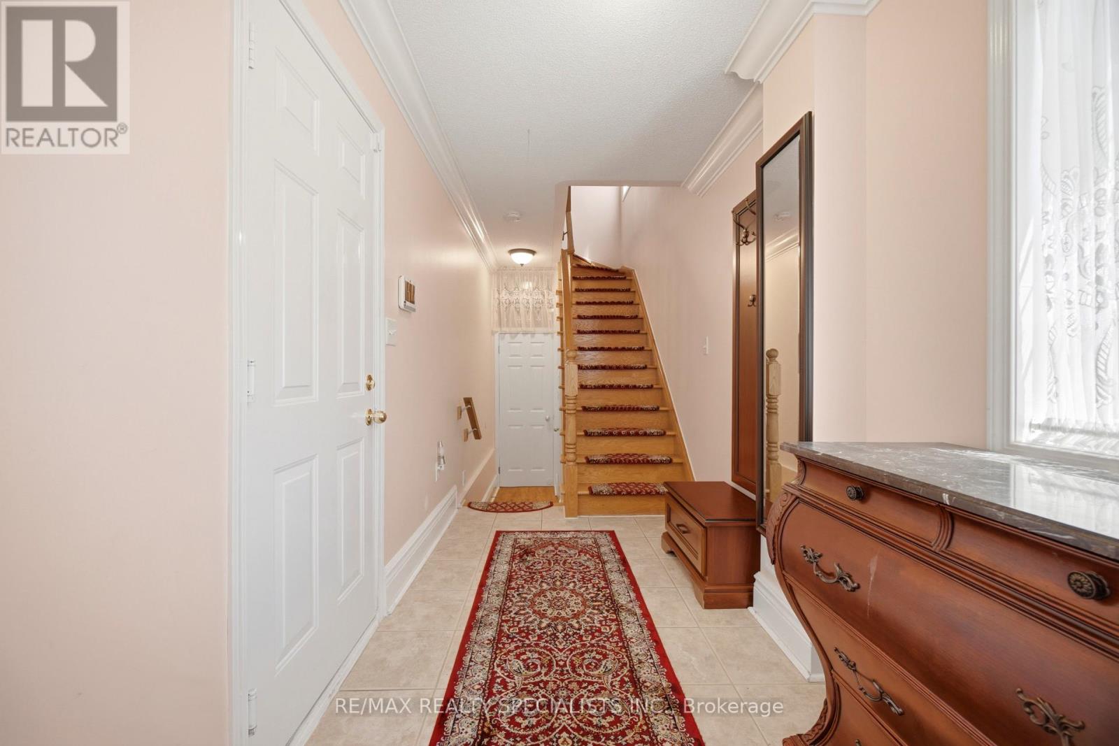 Row / Townhouse for Sale in 1 - 3071 TREADWELLS DRIVE|Mississauga (Applewood), Ontario L4X1L5 4