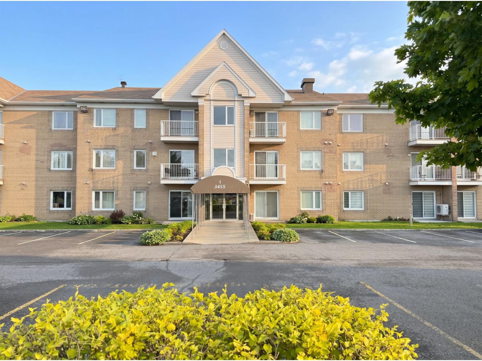 3455 Rue Clemenceau, #104, Québec (Beauport), Quebec G1C7K4