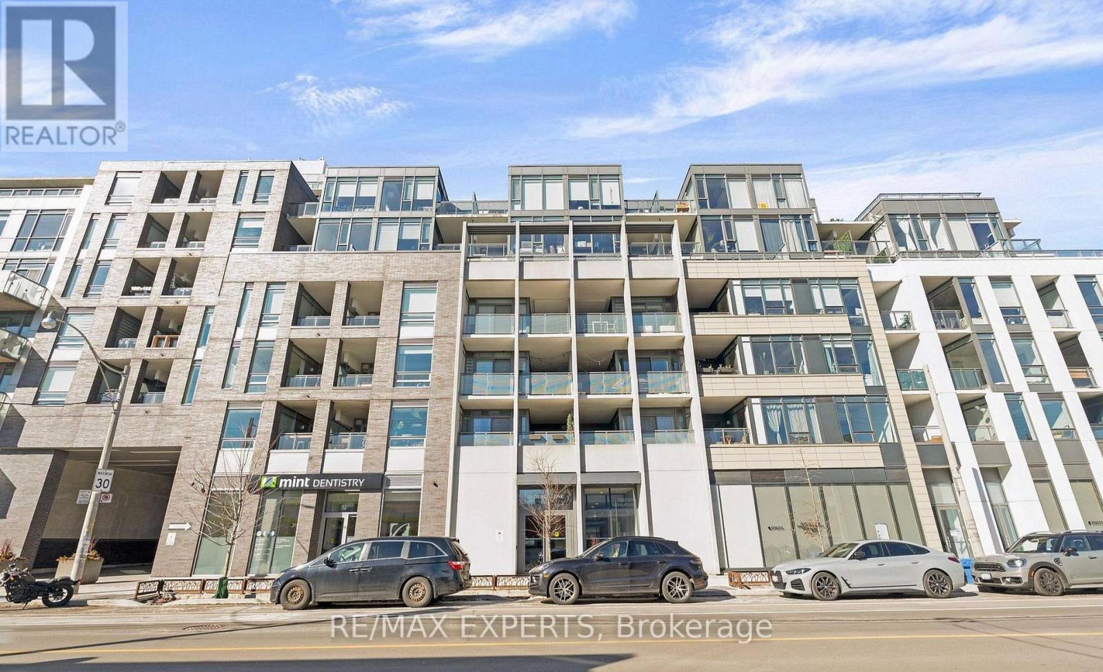 516 - 20 GLADSTONE AVENUE, Toronto (Little Portugal), Ontario M6J0E9