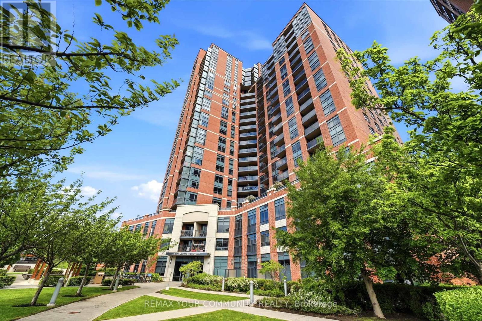 2102 - 60 HEINTZMAN STREET, Toronto (Junction Area), Ontario M6P5A1