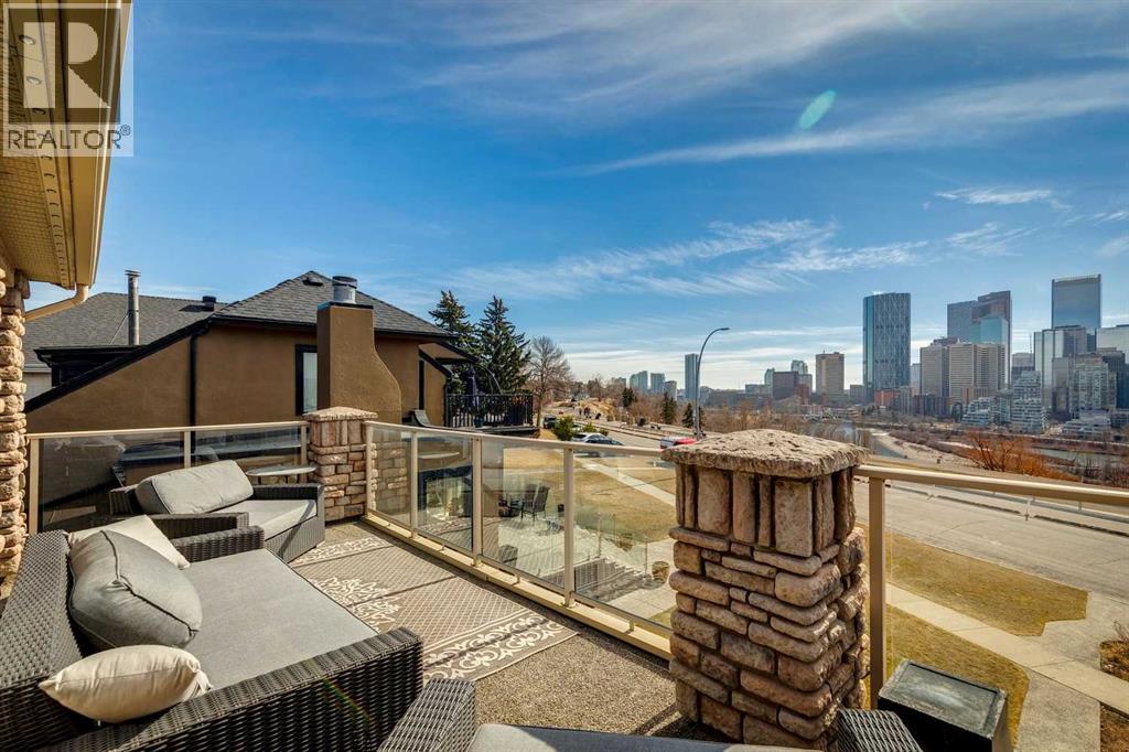 House for Sale in 228 Crescent Road NW|Calgary, Alberta T2M4A3 2