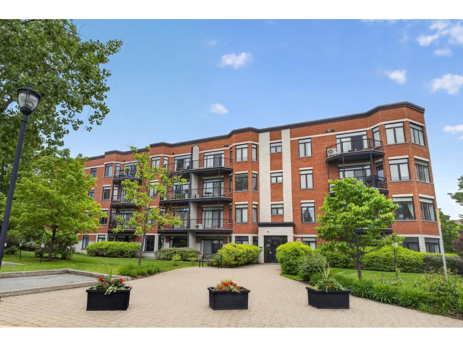 1180 Boul. Curé-Poirier E., #304, Longueuil (Le Vieux-Longueuil), Quebec J4J0A4