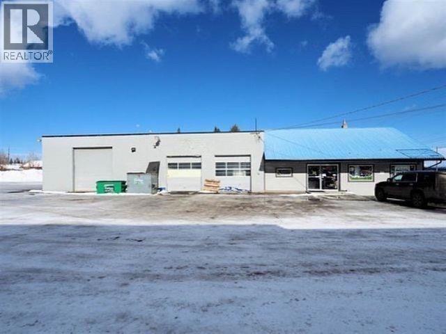 972 ALPINE AVENUE, 100 Mile House