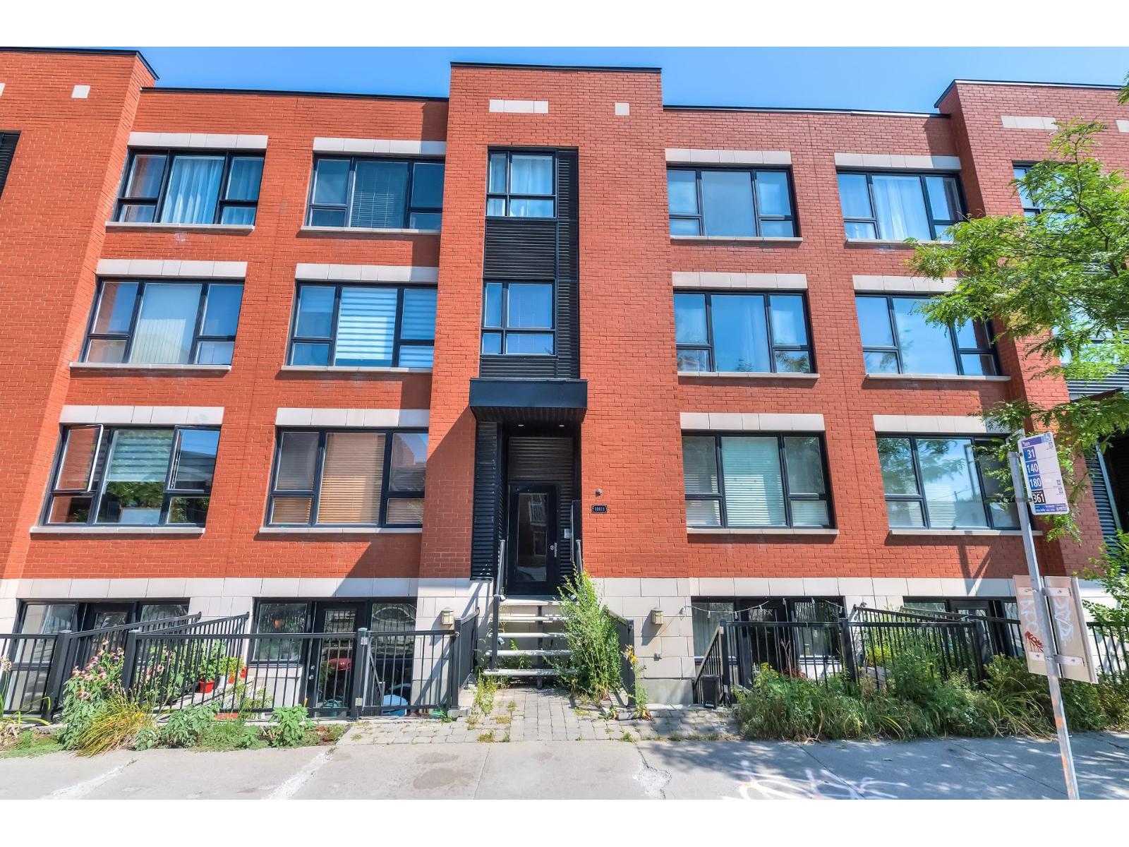10111 Rue Lajeunesse, #8, Montréal (Ahuntsic-Cartierville), Quebec H3L2E3