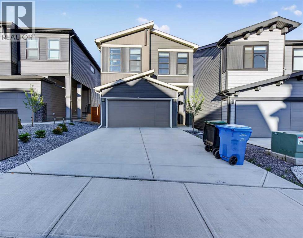 House for Sale in 36 Royston Rise NW|Calgary, Alberta T3L0J2