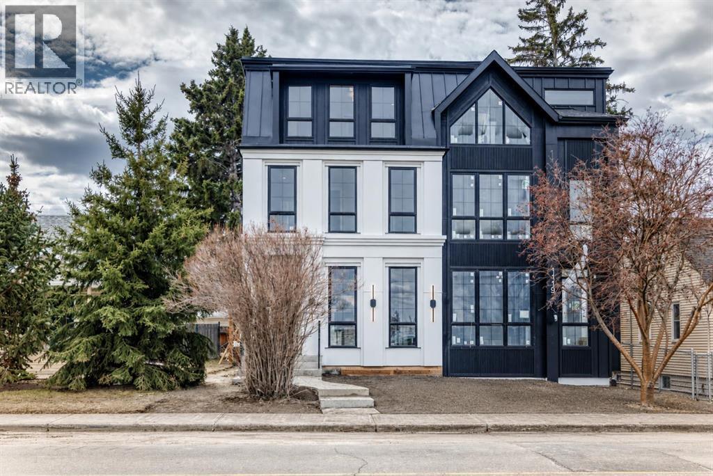 Duplex for Sale in 1119 Regal Crescent NE|Calgary, Alberta T2E5H2