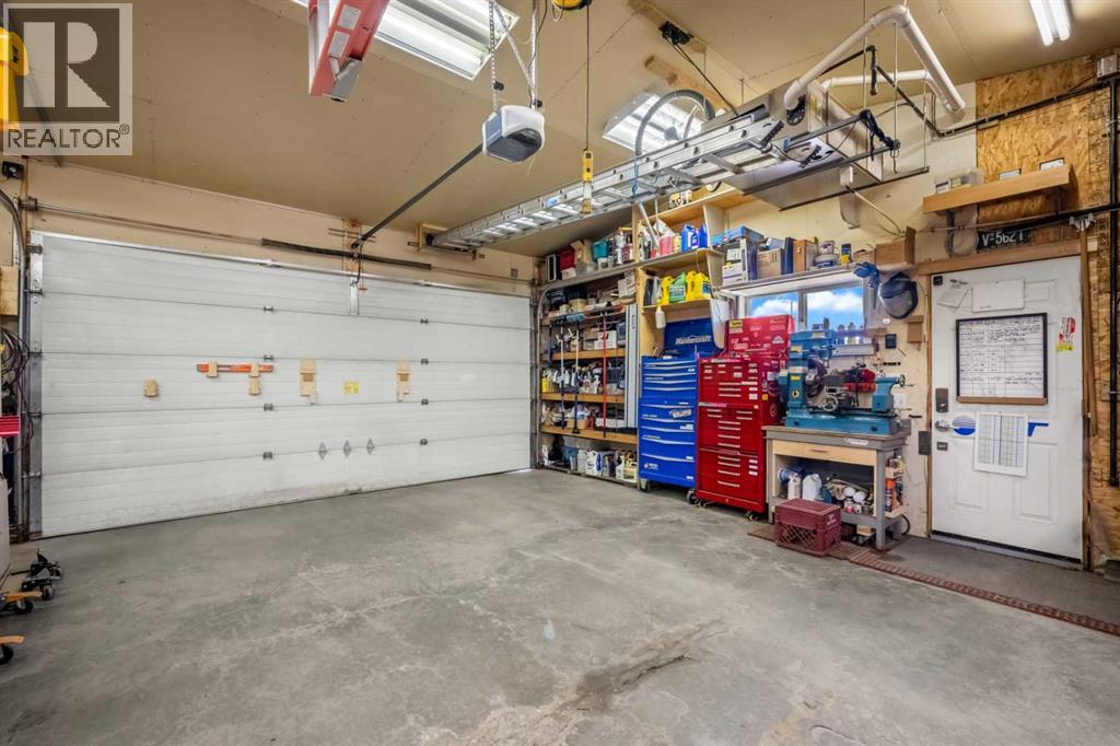 House for Sale in 31 Elgin Green SE|Calgary, Alberta T2Z3Y8 4