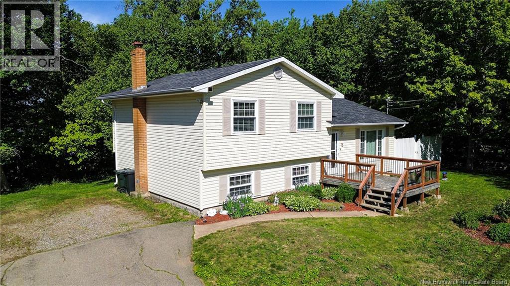 7 Dofred Road, Rothesay, New Brunswick E2S1A6