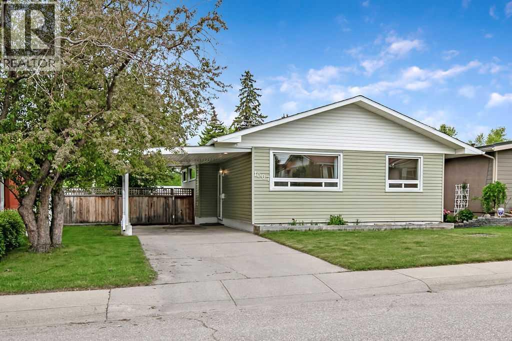 House for Sale in 1007 Mackid Road NE|Calgary, Alberta T2E6A8