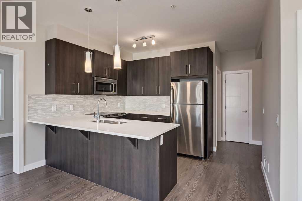Apartment for Sale in 201, 4 Sage Hill Terrace NW|Calgary, Alberta T3R0W4 3