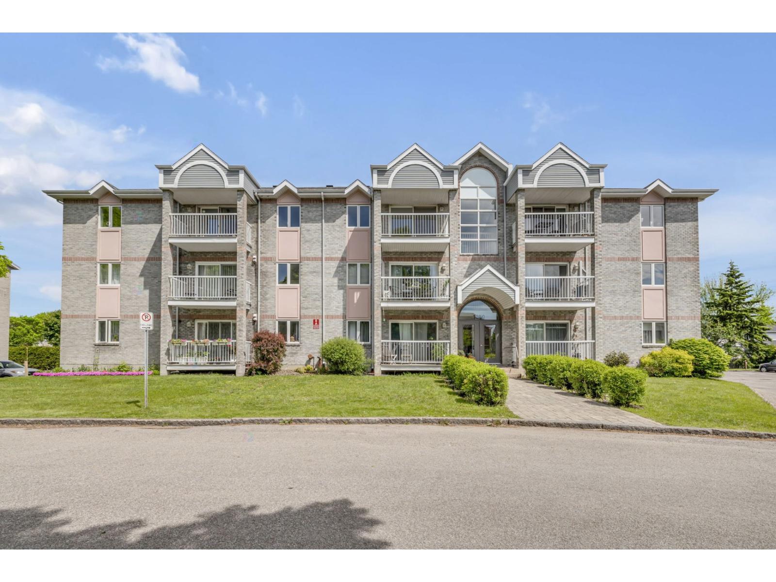 1350 Rue de l'Ondée, #301, Québec (Sainte-Foy/Sillery/Cap-Rouge), Quebec G2G2L4