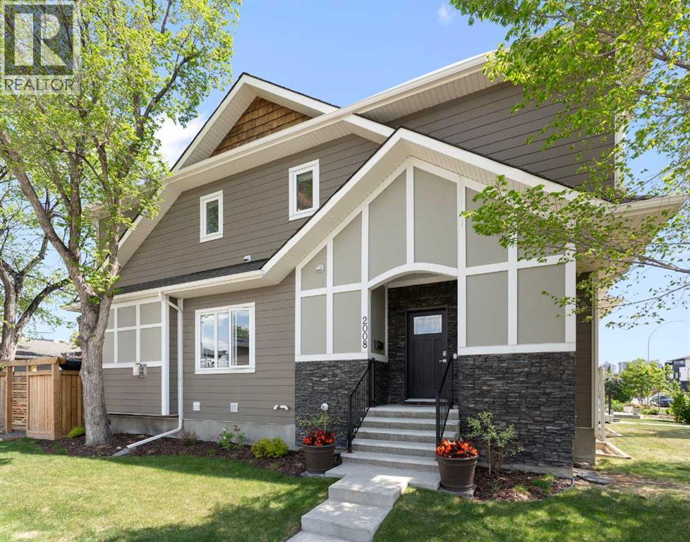 Duplex for Sale in 2008 43 Street NW|Calgary, Alberta T3B6E4