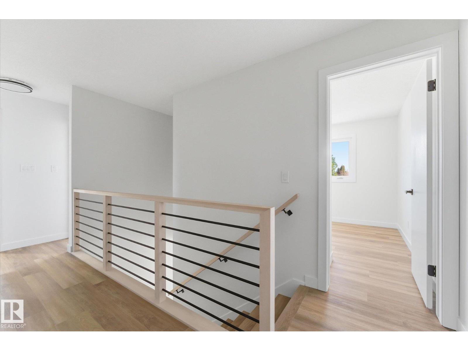 埃德蒙顿Rideau Park 4卧2卫独立屋|2034 sqft经典双层家庭住宅 - 20