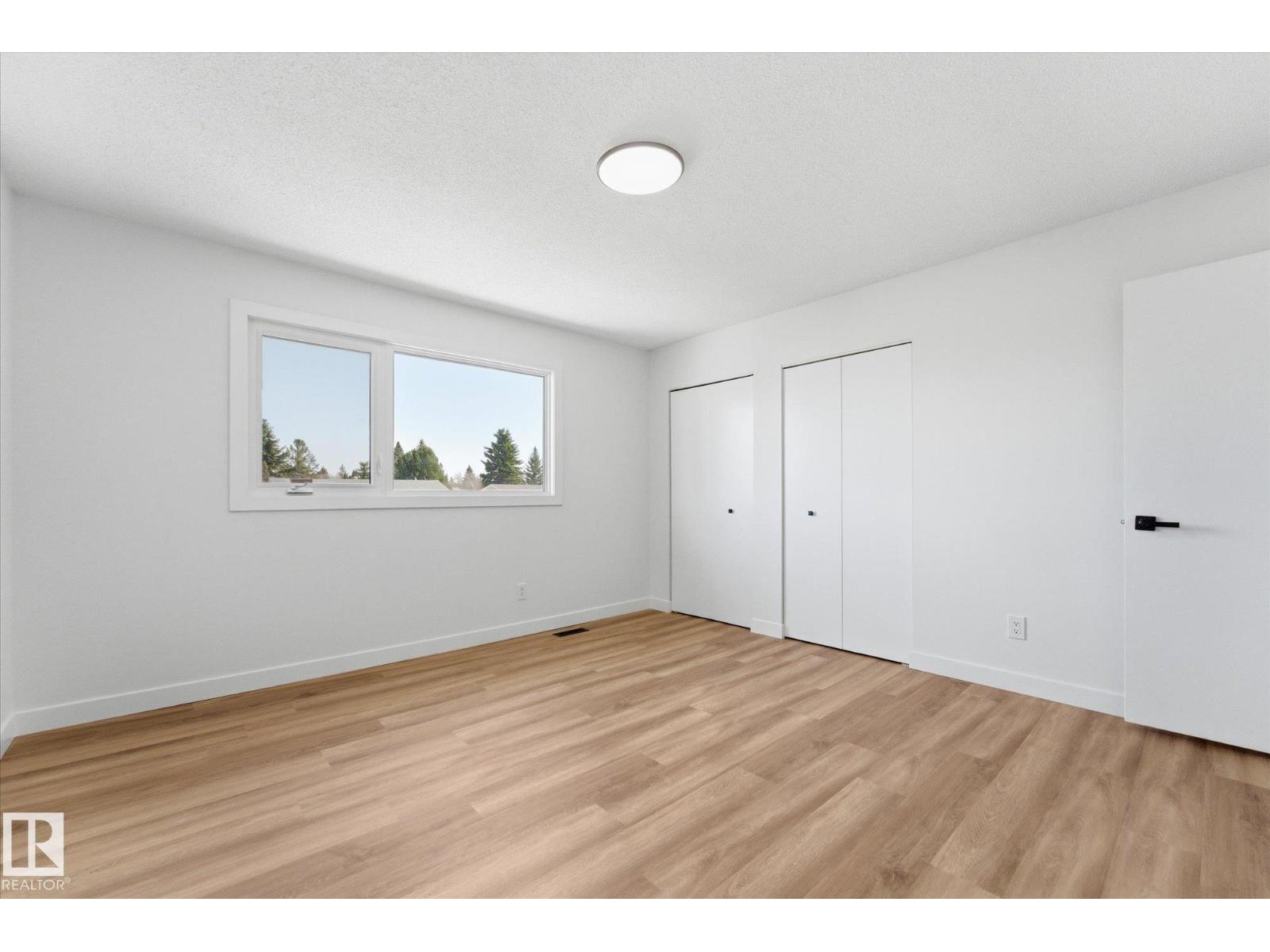 埃德蒙顿Rideau Park 4卧2卫独立屋|2034 sqft经典双层家庭住宅 - 22