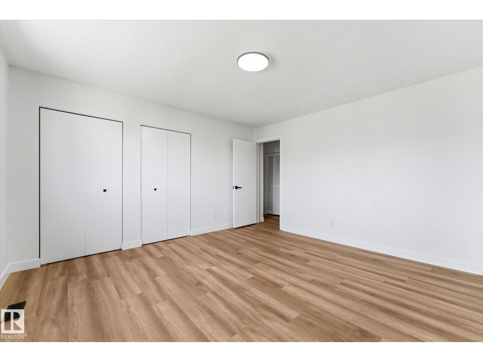 埃德蒙顿Rideau Park 4卧2卫独立屋|2034 sqft经典双层家庭住宅 - 23