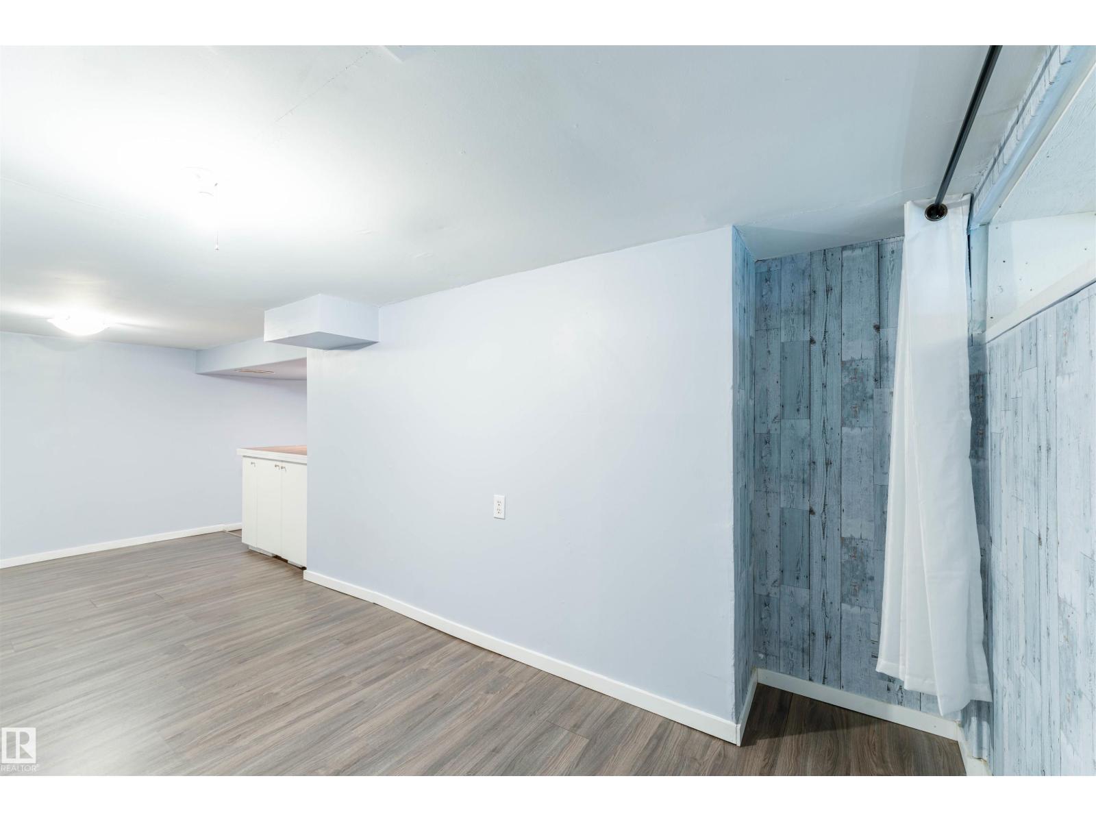 埃德蒙顿 Alberta Avenue 3卧2卫经典双层独立屋 - 34