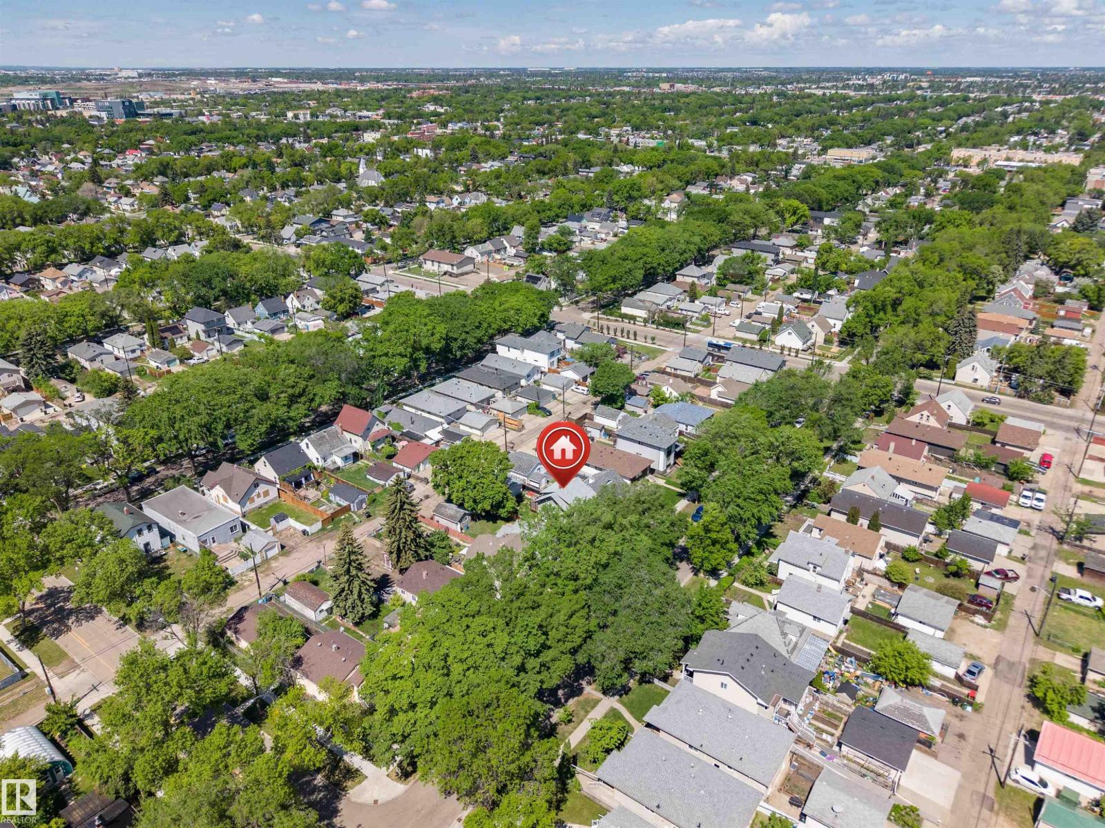 埃德蒙顿 Alberta Avenue 3卧2卫经典双层独立屋 - 66