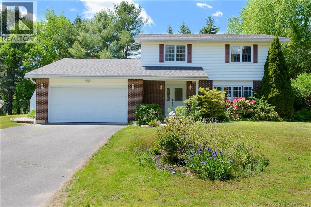 7 Baycrest Drive