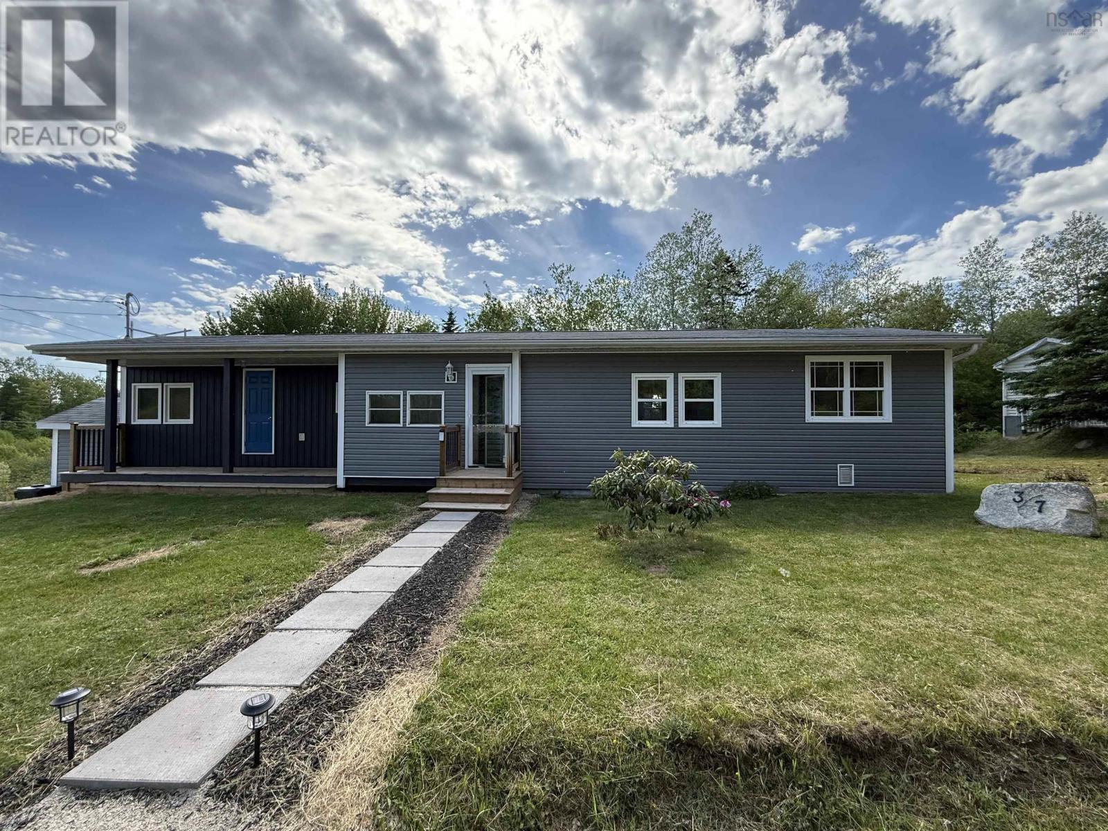 37 Collicutt Road